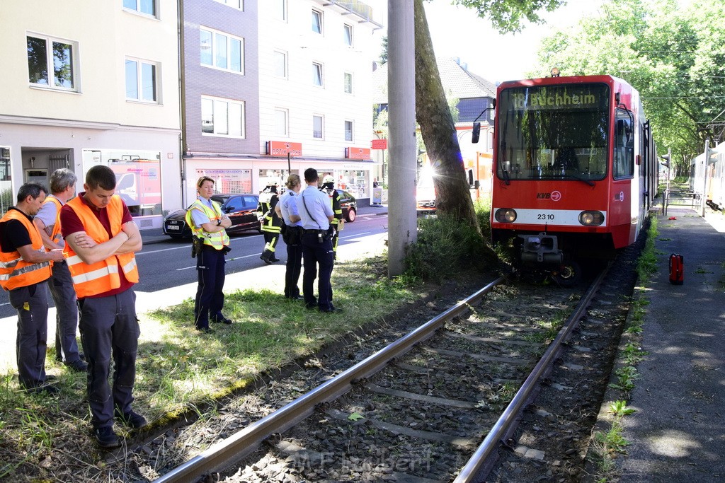 VU Roller KVB Bahn Koeln Luxemburgerstr Neuenhoefer Allee P032.JPG - Miklos Laubert